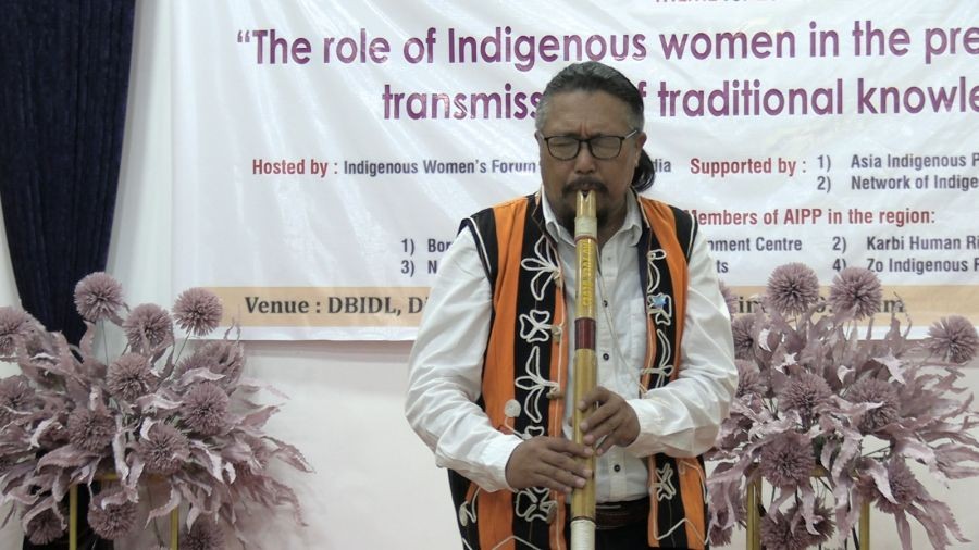 Chakhesang Zuve Cultural Club presenting Tati Folk Song during the International Day of the World’s Indigenous Peoples programme in Dimapur on August 9. (Morung Photo)